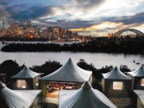 ロアー アンド スノア アット タロンガ ズー シドニー モスマンのホテル