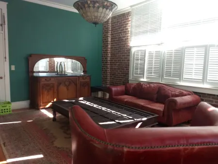 Noble Executive Suite