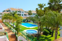 Hotel Apartamentos Manilva Sun - Swimmingpools