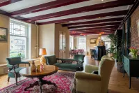 Herberg Het Rechthuis Hotels in Dokkum