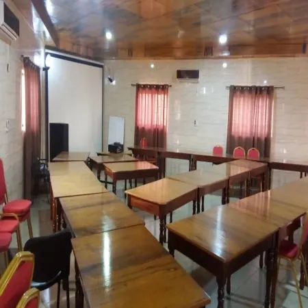 Villa des Hôtes II Отели в г. Ямусукро