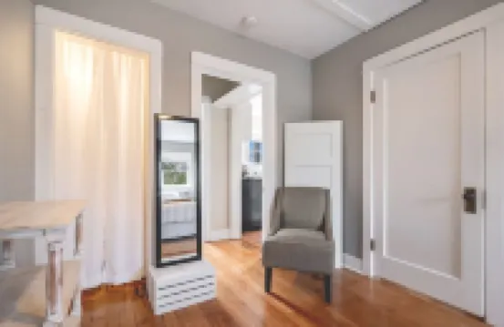 走到海濱的舒適小屋