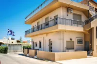 Seaside Apartments in Agkisaras