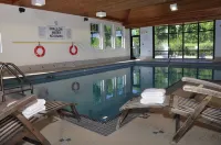 Calabogie Peaks Hotel, Ascend Hotel Collection - Pools