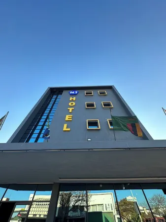 布拉瓦約N1酒店