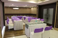 Hotel Samrat Hôtels à : Jabalpur