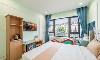 Cozrum - Love Hotel Tran Thi Nghi