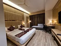 Nrich Skyotel Hotels in Навсари