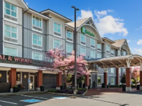 ホリデイ イン ホテル & スイーツ サリー イースト クローバーデール by IHG サリーのホテル