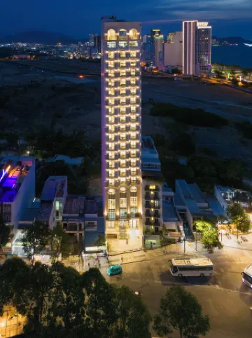 Avari Hotel Отели рядом с достопримечательностью «Музей океанографии»