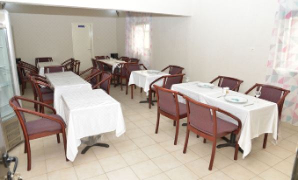 Hotel Residence Lobal - Housity