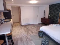 Modern Studio - 2P - Orly Hotels in Orly