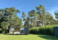 REFUGIO Natural Glamping Hôtels à : 