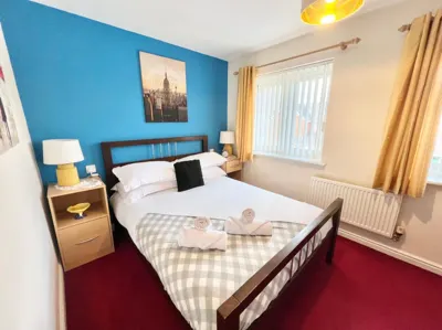 Quiet 2bedroom Home-garden-parking-family Friendly فنادق في Pontlliw