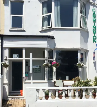 Carrington Guest House Отели в г. Пейнтон