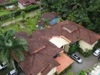 Pousada Recanto Dos Tangaras Hotels in Juquei