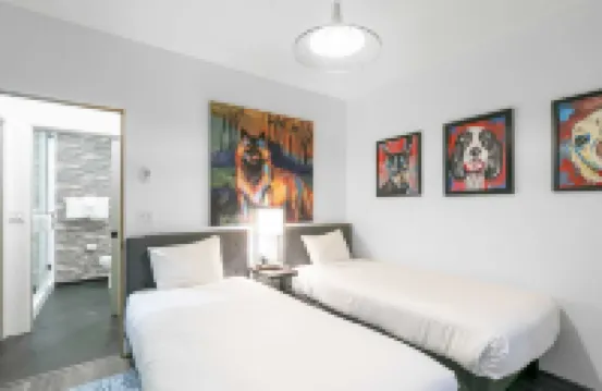 New San Juan 303 by AvantStay Modern Penthouse w Deck Overlooking Main Street