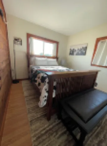 Lasater Ranch Bunkhouse- close to town & wineries!