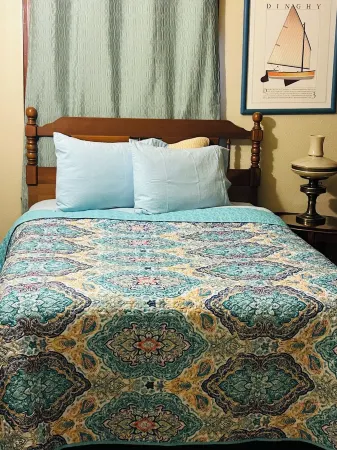 Buckeye Bungalow-Charming 2-bedroom apartment in Youngstown