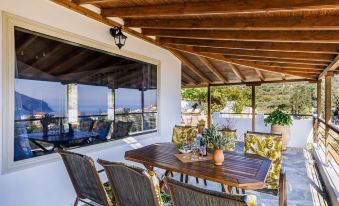 Villa Aloupi