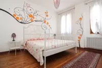 Antica "casa Cervade" Pica Venetian Farmhouse, Preserved Original from 1902