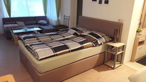 Holiday between city bustle u. Country idyll in high quality 50m ² apartment Hotel a Falkensee