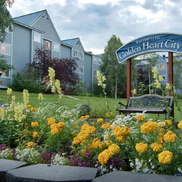 Fairbanks Princess Riverside Lodge