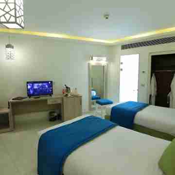 Shams Lodge Water Sport Resort Rooms