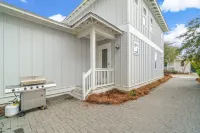 30A Beach House - Sails and Trails Hôtels à : Santa Rosa Beach