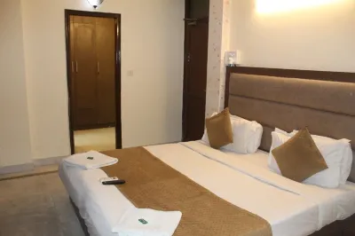 New south paradise Hotels in Chittaranjan