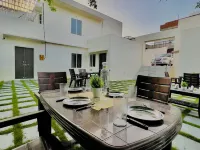Hostel Ivory Hotels near Gaitor