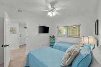 NEW 15th Floor Gulf View - Balcony - Pool - Hot Tub