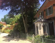 TORINO .LUXURY CHARMING VILLA .2 Bdr. PRIVATE PARKING. Air Cond. jardi Hotel di 