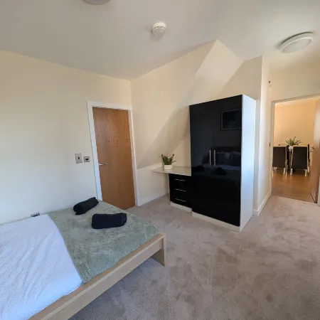 Upperhead Row Apartment