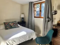 Nice house with swimming pool in Bonnieux, Luberon Park Hoteles en Bonnieux