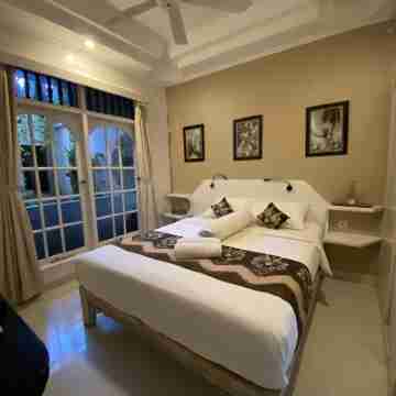 Blue Lagoon 5 bedroom Villa — 5 min from the beach! Rooms