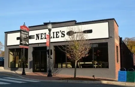 Riverside Home comfortable & cozy