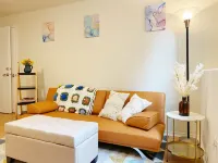 Beautiful 1Br Condo at Cozy & Safe Neighbourhood