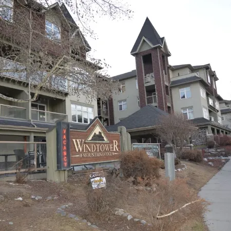 Gateway to Rocky Mountains -1 Bdr Suite/Kitchen/AC/UG Pk/Gym