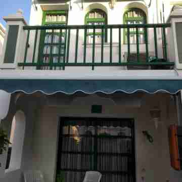 BEAUTIFUL DUPLEX IN MASPALOMAS WITH A / A Hotel Exterior