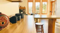 The  S T A C K  HAUS on golf course/10 mins to Lake Witingham <br>