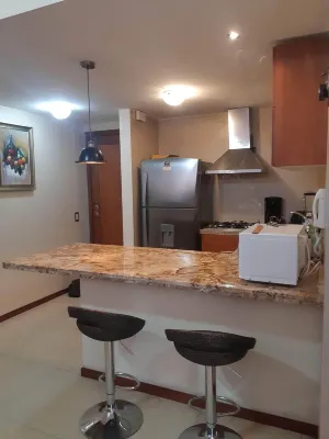 COMODA Y EQUIPADA SUITE UBICADA EN ZONA CENTRICA DE LA CIUDAD DE CUENCA!