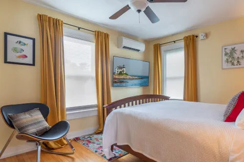 DT BarHarbor Near YMCA ,Tennis , PickleBallCt,Athletic Field, Kids Playground