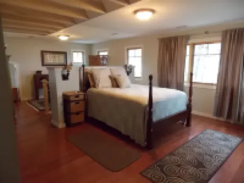 Dream Catcher Cottage~This is the One You've Been Looking For!! Hotels in Interlochen