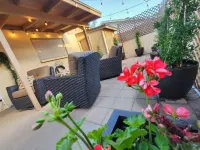 Family Home, New ew Pool, Parks, Private Patio