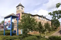 Premier Inn Bristol Filton Hotel Hotels in Cribbs Causeway