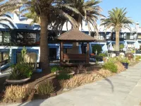 FRONTLINE WITH GARDEN Hotels near Playa del Águila