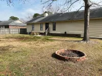 Spacious 4 bedroom home near Charleston & beaches! Hotels in Ladson