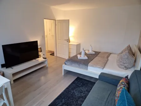 Beautiful studio apartment only 20 minutes from the center of Munich
