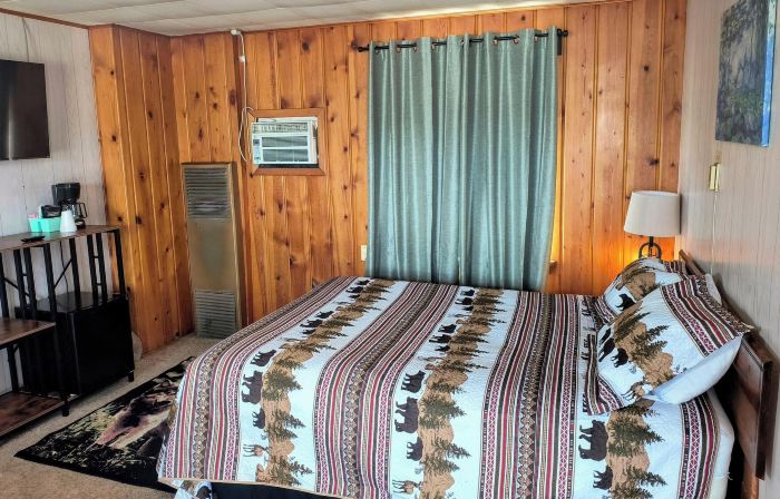 Big Sky Motel